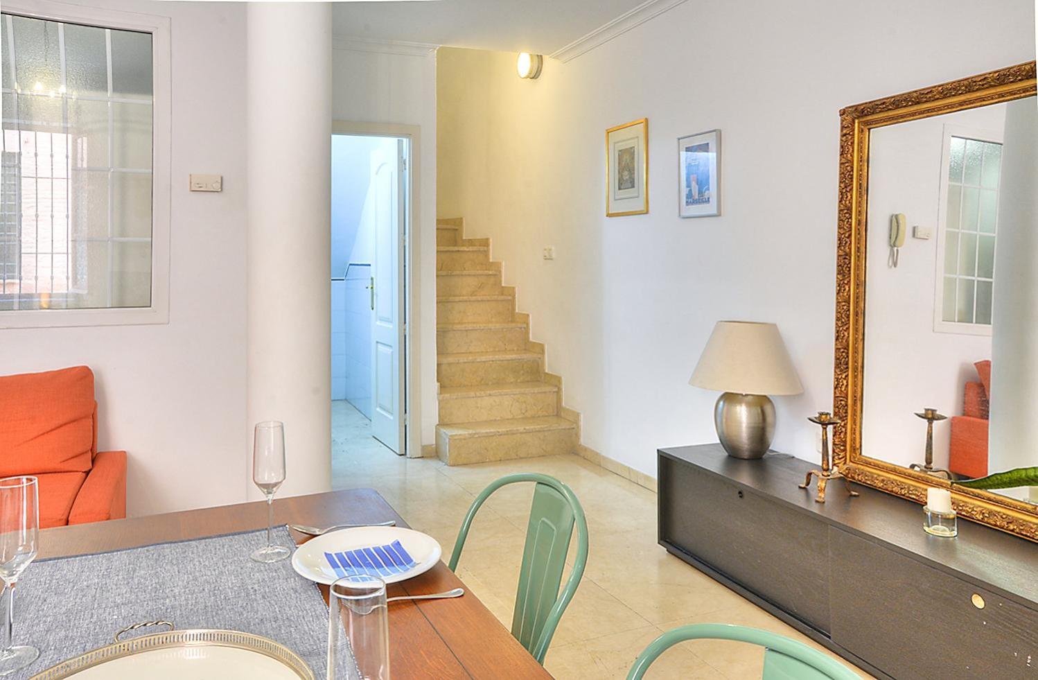 דירות סביליה Duplex In Historic Center מראה חיצוני תמונה